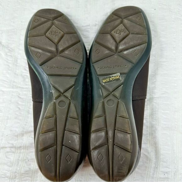 Donald J Pliner Cavat Flats- Size 8.5 - Picture 11 of 12